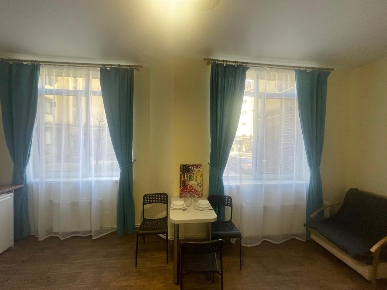 Doba In Ua Studio Irpin Apartments Екстер'єр фото